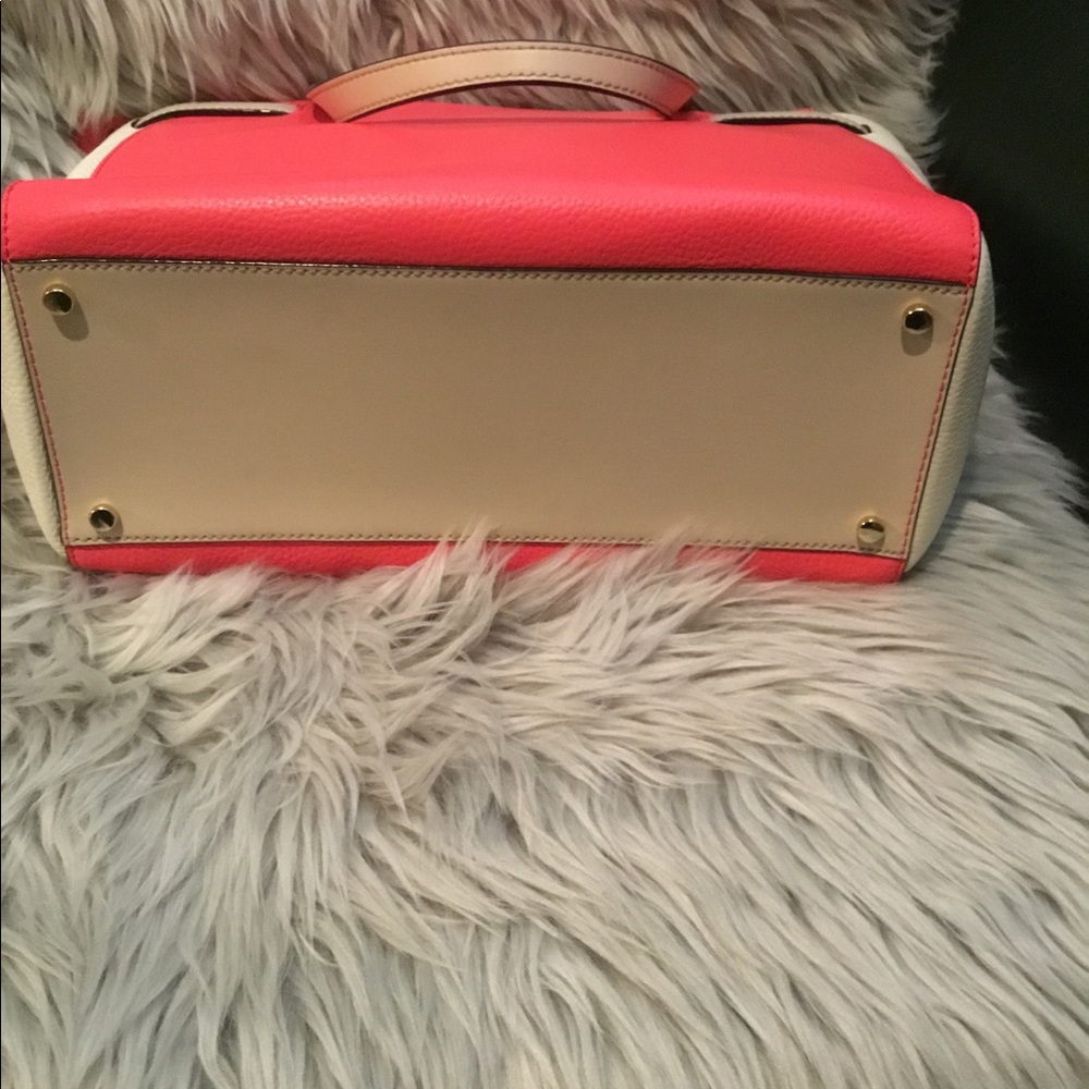 Corral Beautiful Kate Spade Handbag - Picture 12 of 12